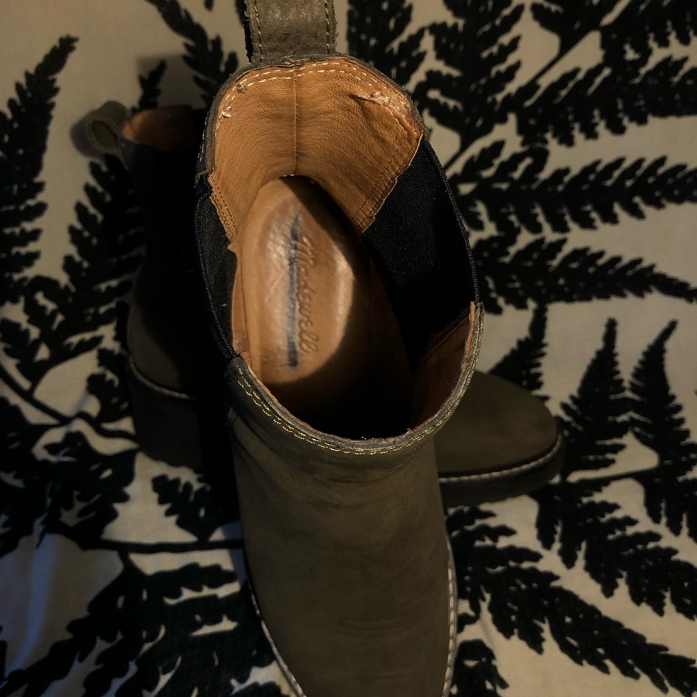 Madewell Olive Carina Platform Chelsea Boot - Picture 6 of 8